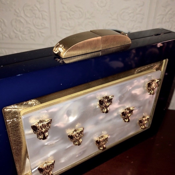 Thale Blanc Anjelica Plexiglass Design Clutch - Picture 5 of 7